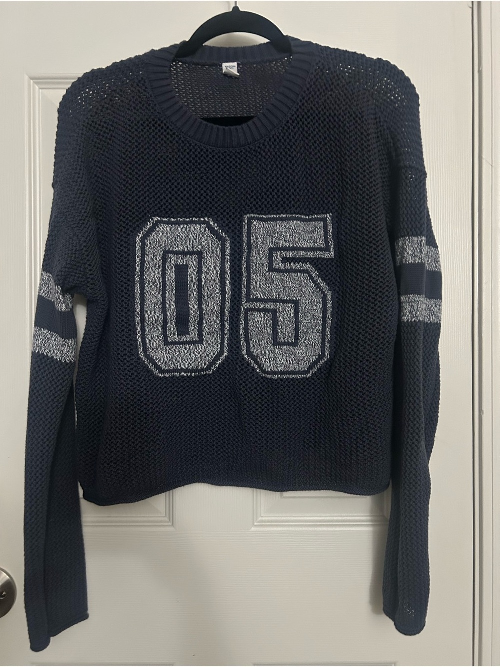 Arizona Jean Company Navy Mesh Crewneck Sweater with Silver '05'